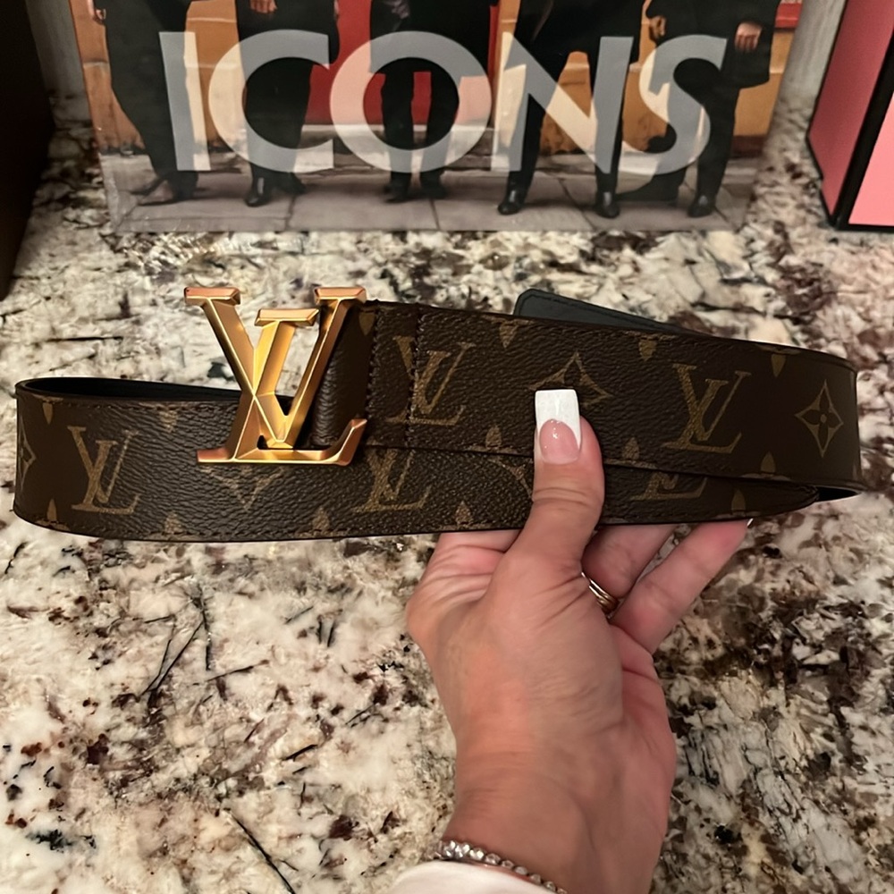 ❌SOLD❌Gorgeous Louis Vuitton Monogram Belt that’s in excellent condition!